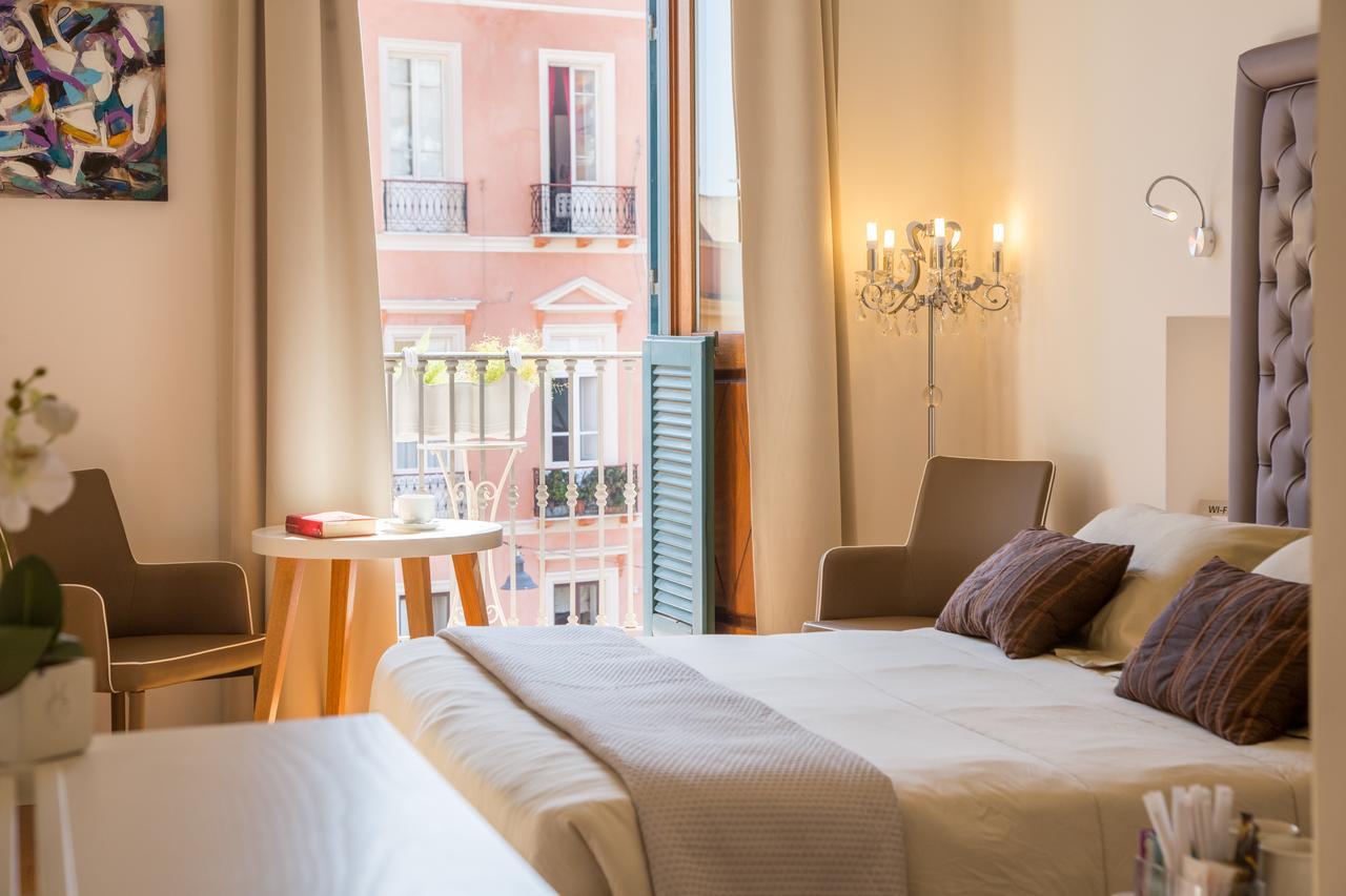 Antico Corso Charme Bed & Breakfast Cagliari Luaran gambar